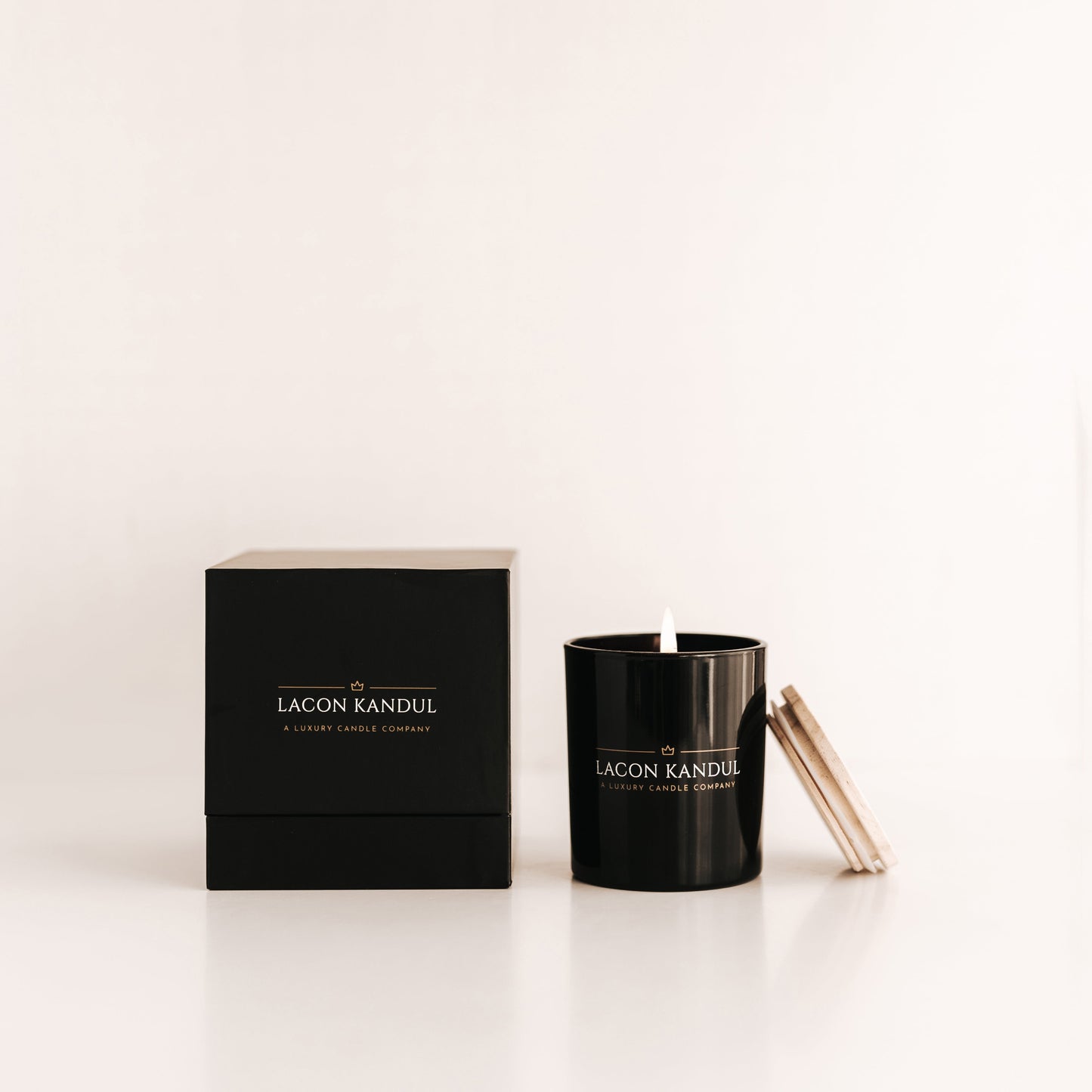 Bambou (Bamboo) Coconut Soy Luxury Candle: A Refreshing Escape